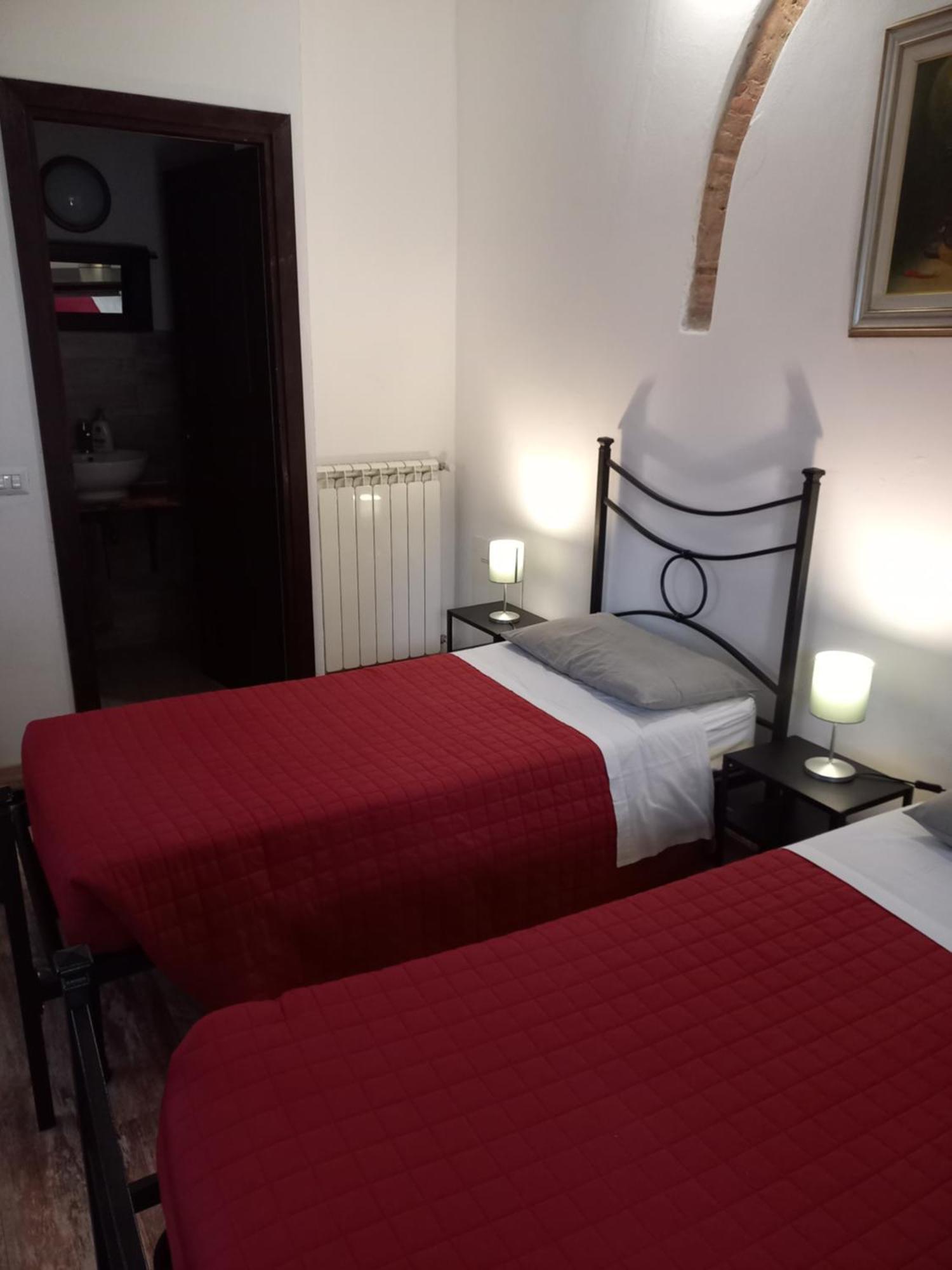 B&B Il Pittore 博尔戈圣洛伦索 外观 照片